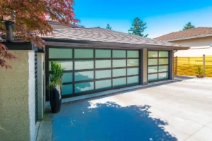 how to manually close garage door